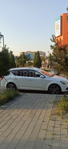 Kia Ceed 2012, 261,000 km - 1.6 l - Bakı