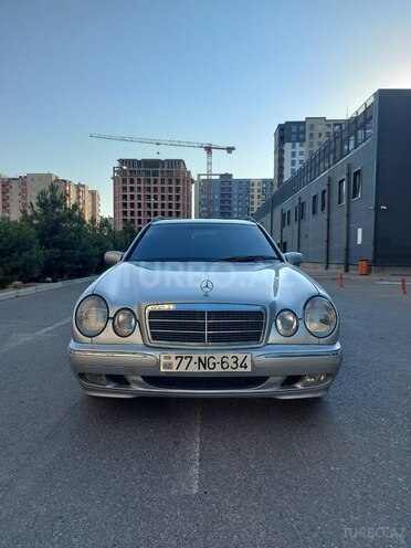 Mercedes E 240 1999, 360,000 km - 2.4 l - Bakı