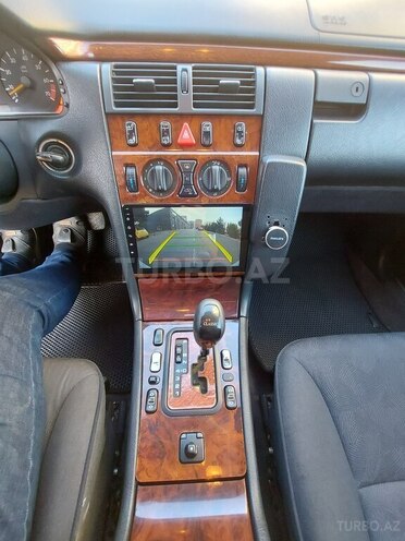 Mercedes E 240 1999, 360,000 km - 2.4 l - Bakı