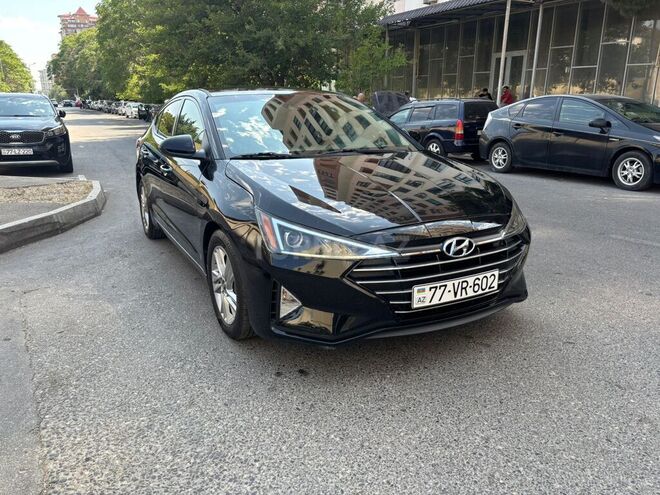 Hyundai Elantra 2019, 110,325 km - 2.0 л - Bakı