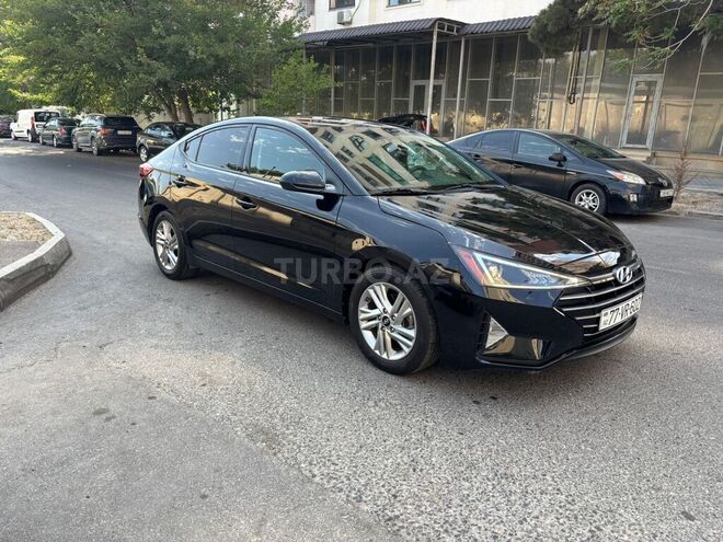 Hyundai Elantra 2019, 110,325 km - 2.0 л - Bakı