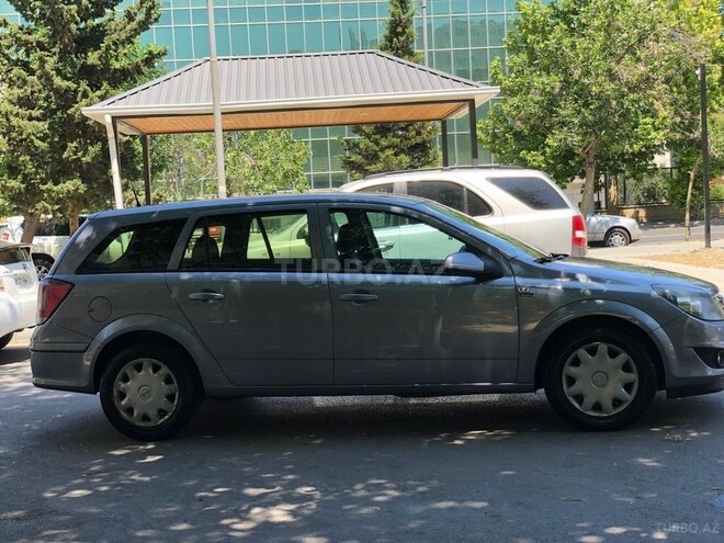 Opel Astra 2009, 149,000 km - 1.4 l - Bakı