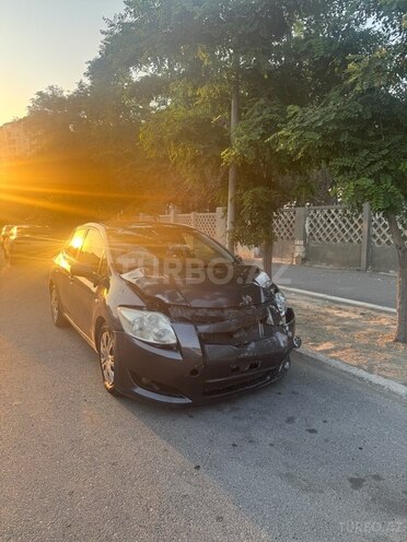 Toyota Auris 2007, 330,000 km - 1.4 л - Bakı