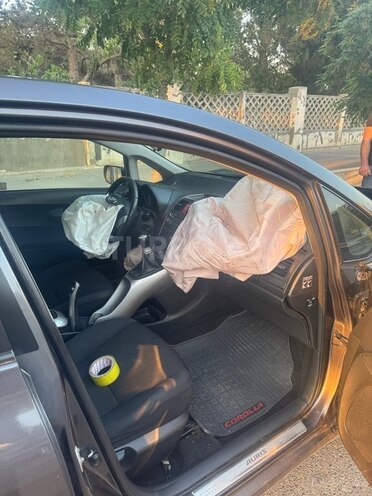 Toyota Auris 2007, 330,000 km - 1.4 л - Bakı