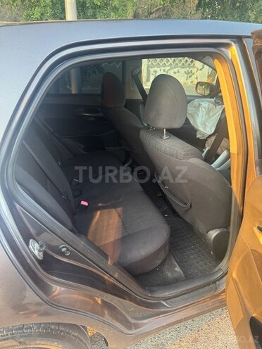 Toyota Auris 2007, 330,000 km - 1.4 л - Bakı