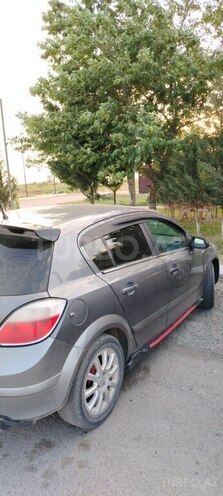 Opel Astra 2004, 270,000 km - 1.4 l - Salyan