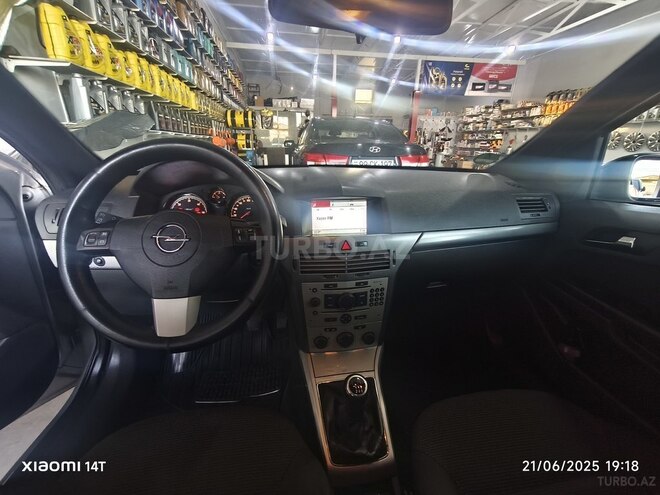 Opel Astra 2005, 396,000 km - 1.3 л - Bakı