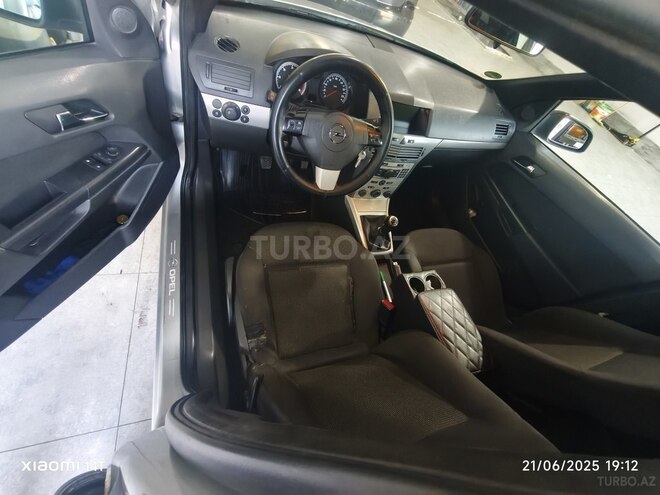 Opel Astra 2005, 396,000 km - 1.3 л - Bakı