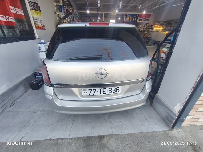 Opel Astra 2005, 396,000 km - 1.3 л - Bakı