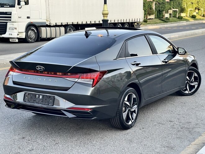 Hyundai Elantra 2022, 40,750 km - 1.6 л - Bakı