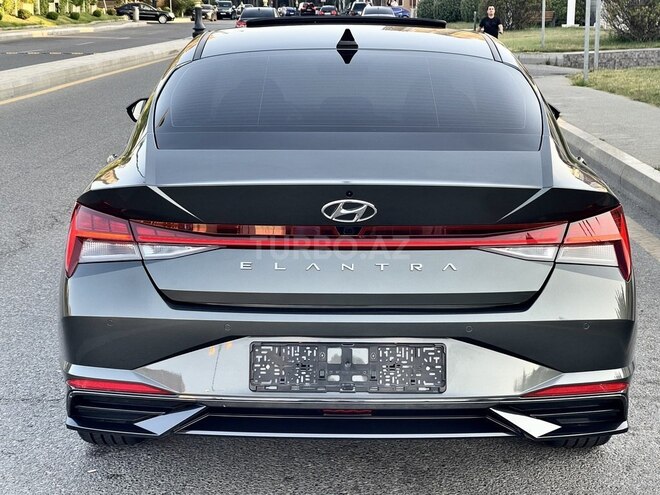 Hyundai Elantra 2022, 40,750 km - 1.6 л - Bakı
