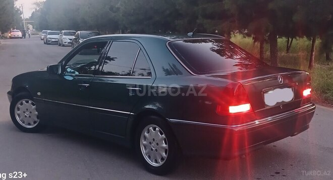 Mercedes C 240 1999, 334,000 km - 2.4 л - Şirvan