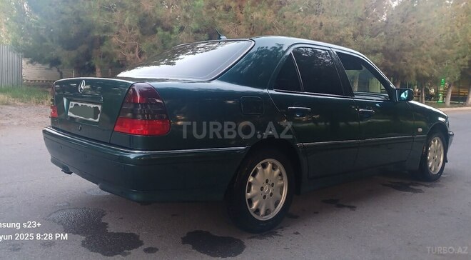 Mercedes C 240 1999, 334,000 km - 2.4 л - Şirvan