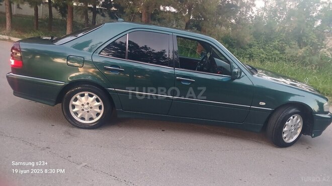 Mercedes C 240 1999, 334,000 km - 2.4 л - Şirvan
