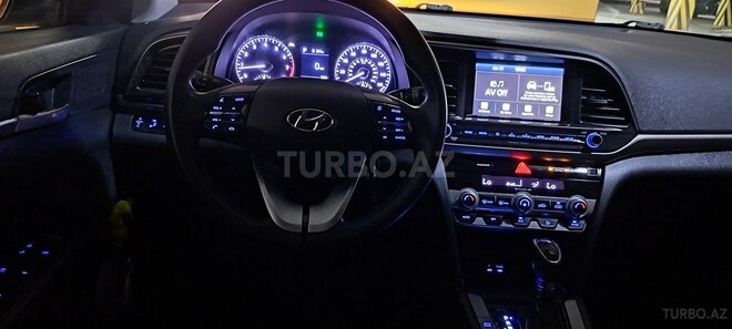 Hyundai Elantra 2020, 143,232 km - 2.0 l - Bakı