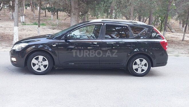 Kia  2010, 452,312 km - 1.6 l - Sumqayıt
