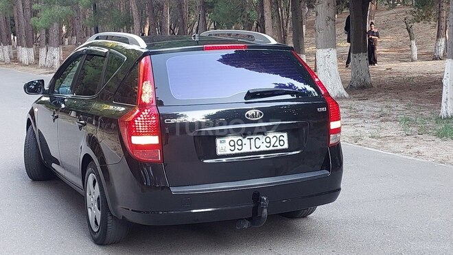 Kia  2010, 452,312 km - 1.6 l - Sumqayıt