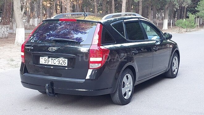 Kia  2010, 452,312 km - 1.6 l - Sumqayıt