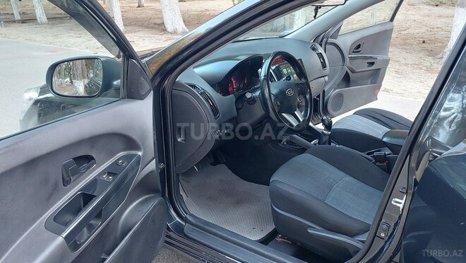 Kia  2010, 452,312 km - 1.6 l - Sumqayıt