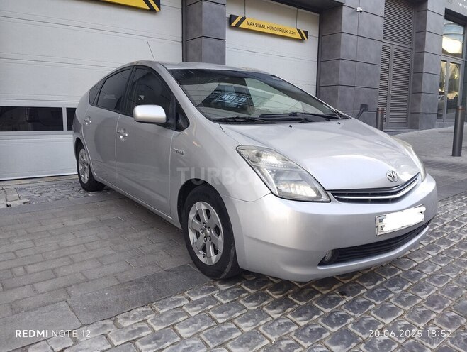 Toyota Prius-1