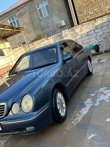 Mercedes E 320 2000, 288,564 km - 3.2 l - Bakı