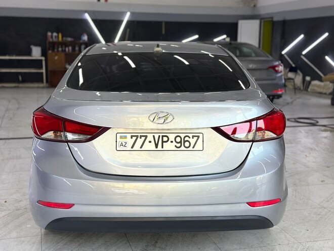 Hyundai Elantra 2015, 109,000 km - 1.8 л - Bakı