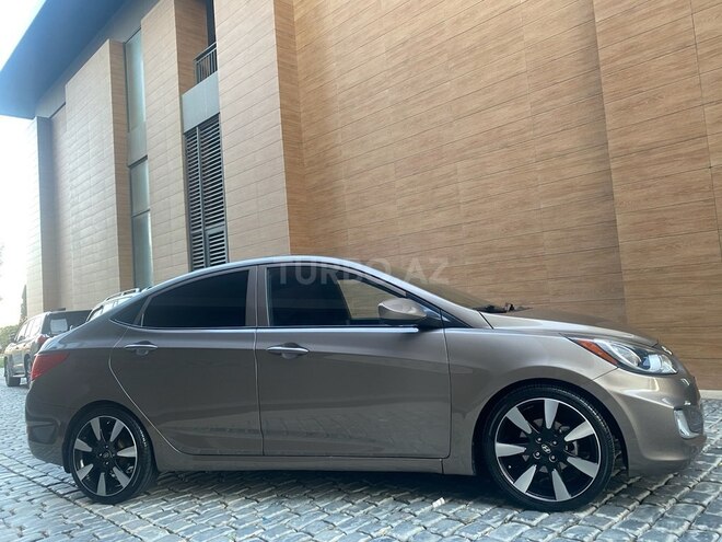 Hyundai Accent 2012, 201,000 km - 1.6 l - Bakı