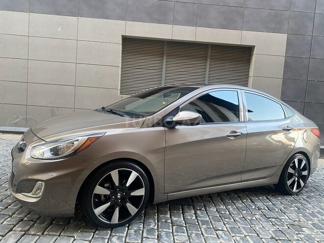 Hyundai Accent 2012, 201,000 km - 1.6 l - Bakı