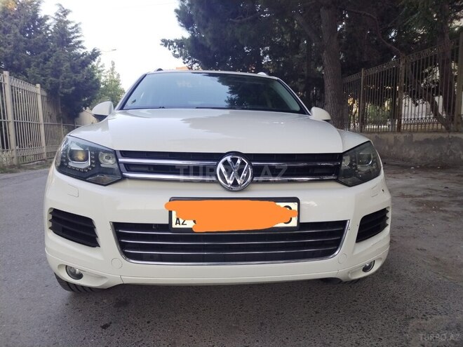 Volkswagen Touareg 2011, 240,700 km - 3.6 л - Bakı