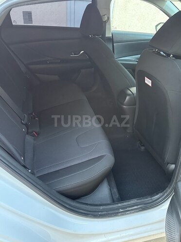 Hyundai Elantra 2023, 115,000 km - 1.6 l - Bakı