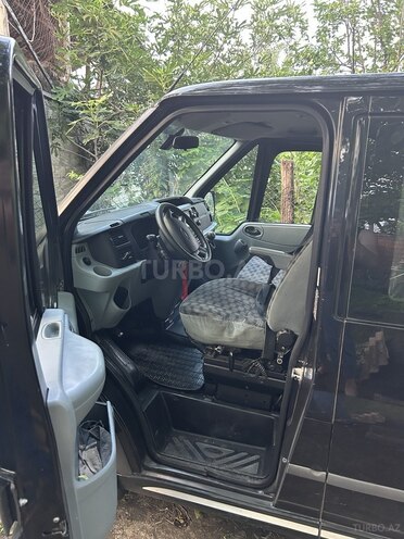 Ford Transit 2009, 169,000 km - 2.2 л - Qax