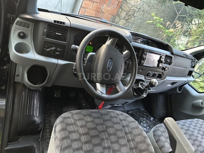 Ford Transit 2009, 169,000 km - 2.2 л - Qax