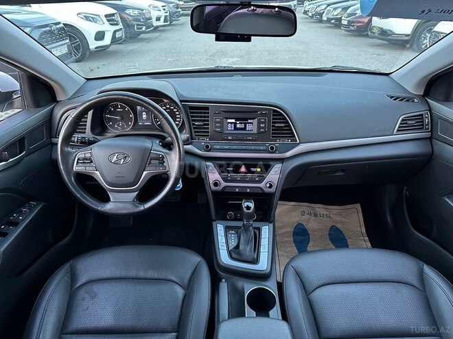 Hyundai Avante 2016, 203,000 km - 1.6 l - Bakı