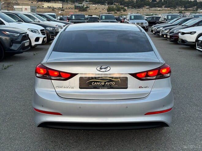 Hyundai Avante 2016, 203,000 km - 1.6 l - Bakı