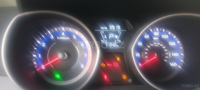 Hyundai Elantra 2015, 114,746 km - 1.8 l - Bakı