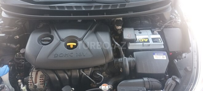 Hyundai Elantra 2015, 114,746 km - 1.8 l - Bakı