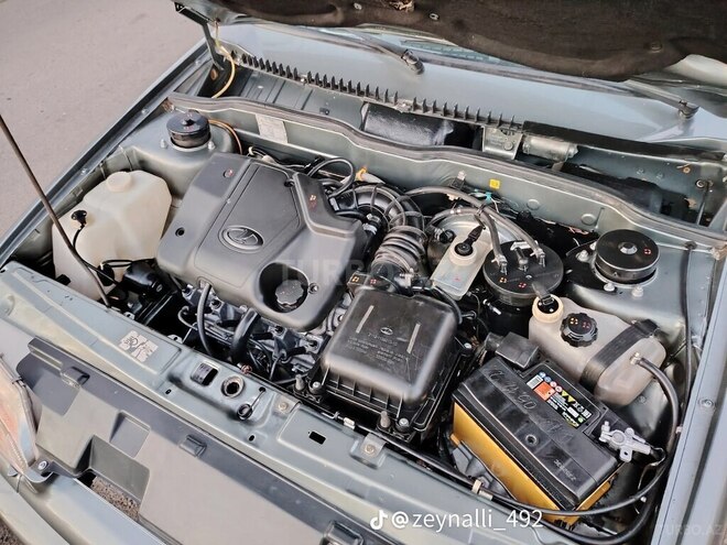 LADA (VAZ) 2115 2010, 180,000 km - 1.6 л - Bakı