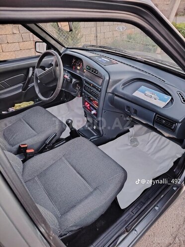 LADA (VAZ) 2115 2010, 180,000 km - 1.6 л - Bakı