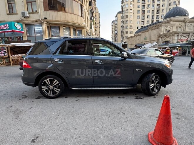 Mercedes ML 350 4MATIC 2013, 310,000 km - 3.5 l - Bakı