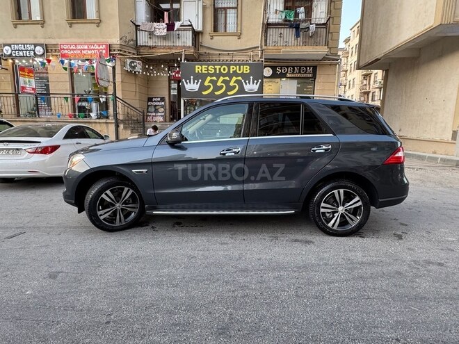 Mercedes ML 350 4MATIC 2013, 310,000 km - 3.5 l - Bakı