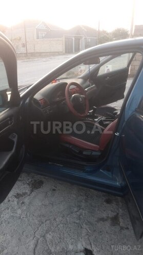 BMW 318 2001, 300,188 km - 1.9 l - Bakı