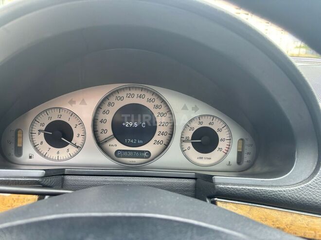 Mercedes E 200 2005, 390,000 km - 1.8 l - Bakı