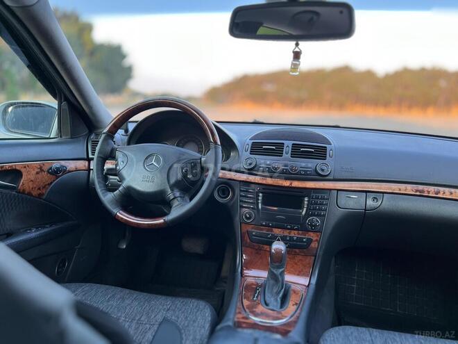Mercedes E 220 d 2004, 284,000 km - 2.2 l - Sumqayıt