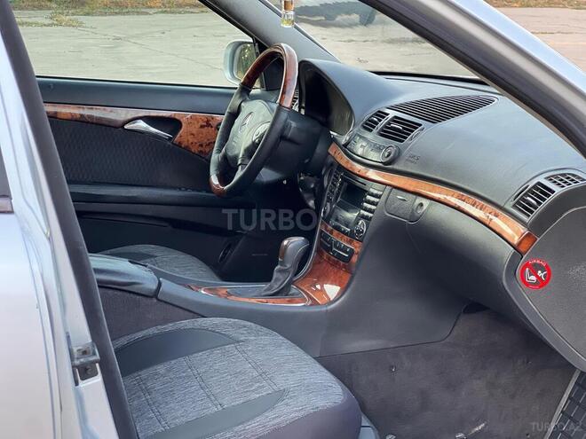 Mercedes E 220 d 2004, 284,000 km - 2.2 l - Sumqayıt