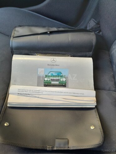 Mercedes E 240 1999, 263,000 km - 2.4 l - Sumqayıt