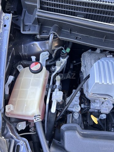 Toyota Prius-10
