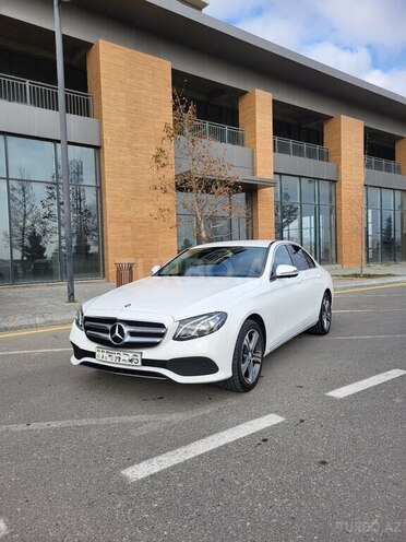 Mercedes E 200 d 2017, 213,000 km - 2.0 l - Bakı