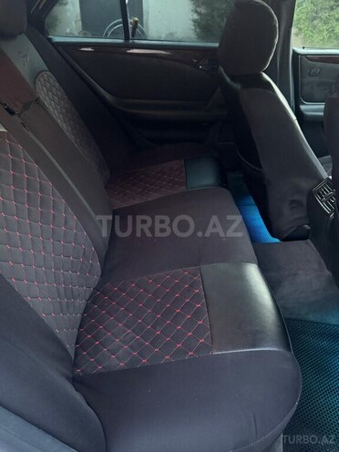 Mercedes E 200 1999, 428,369 km - 2.0 l - Bakı