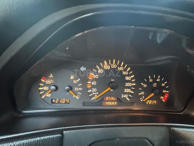 Mercedes E 200 1999, 428,369 km - 2.0 l - Bakı