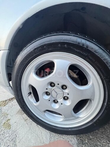 Mercedes E 200 1999, 428,369 km - 2.0 l - Bakı